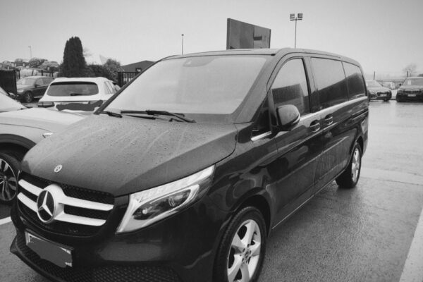 Offre-VTC-taxi-triagoz-service-de-luxe-pour-VIP-et-entreprises